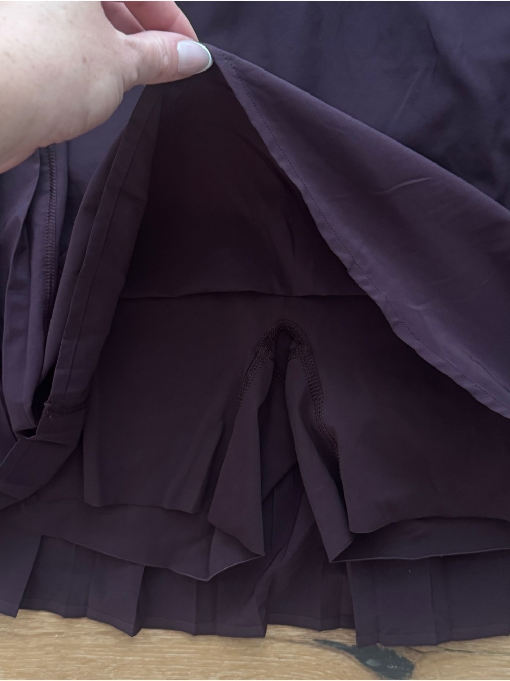 Spanx Get Moving Dark Fig Pleated Skirt Short Slimming Shaping Size 1X - Picture 3 of 5